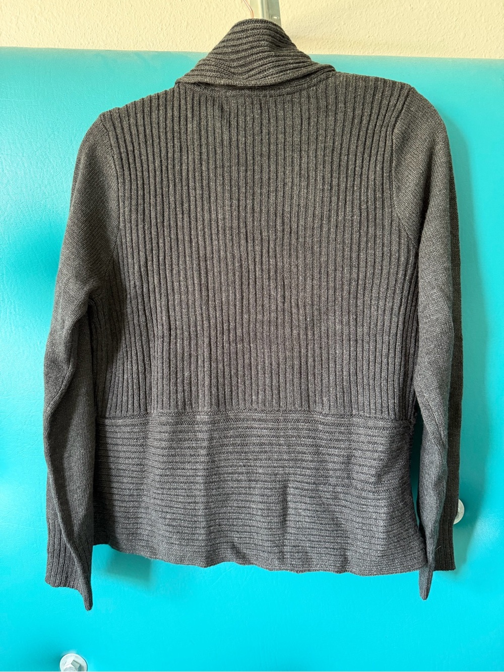 H&M Basic Dark Gray Ribbed Open-Front Cardigan - Picture 2 of 3